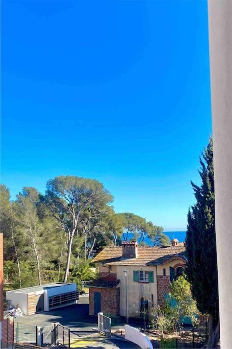 Studio Bord De Mer Boulouris A Saint Raphael Extérieur photo