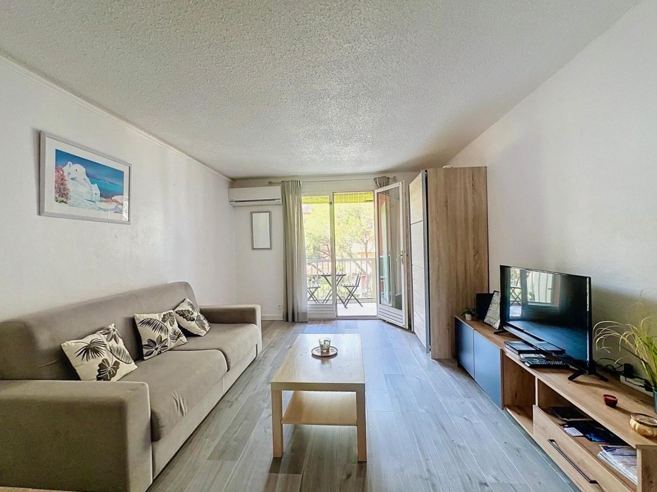 Studio Bord De Mer Boulouris A Saint Raphael Extérieur photo